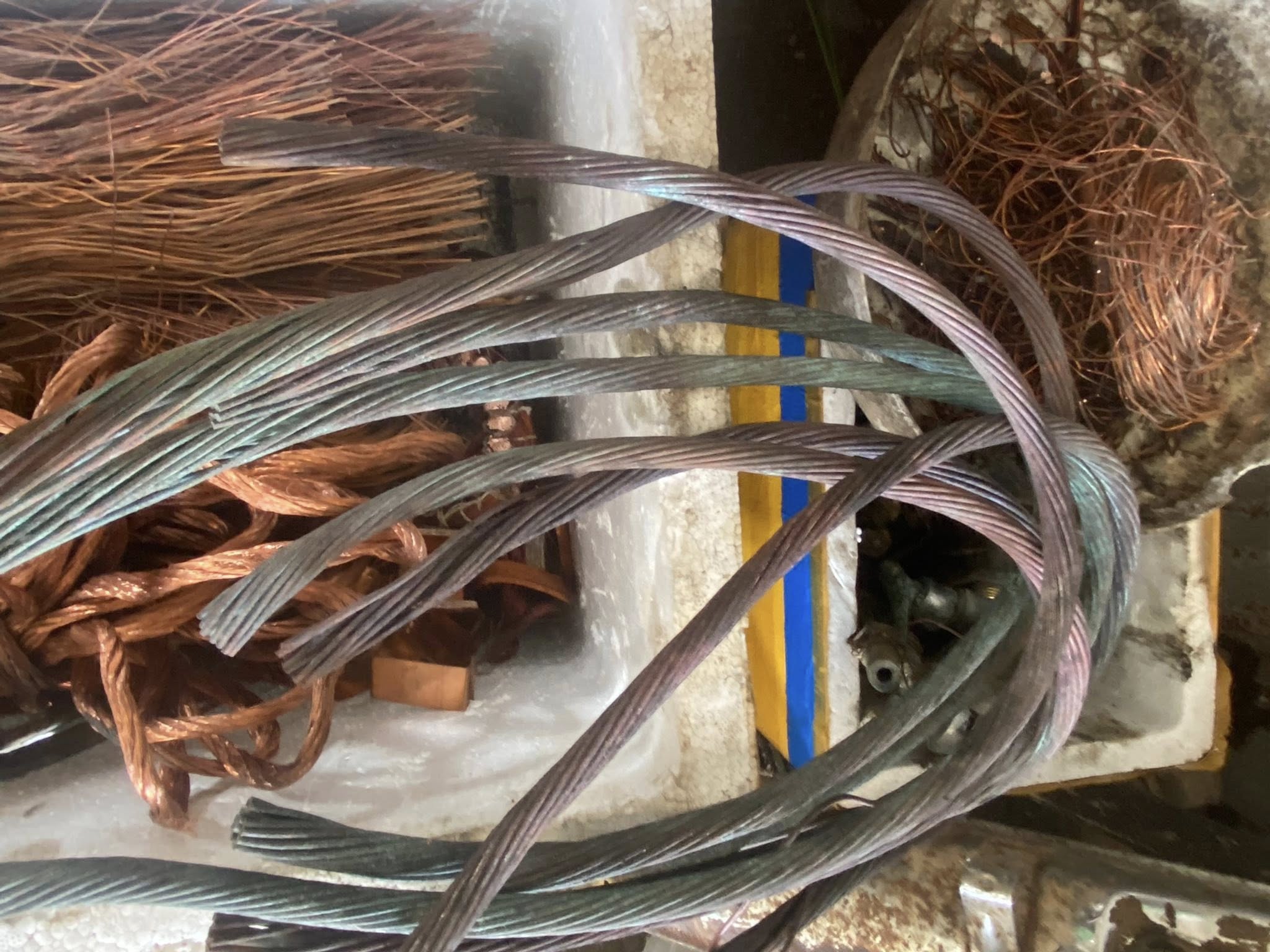 Thu mua phế liệu Long An